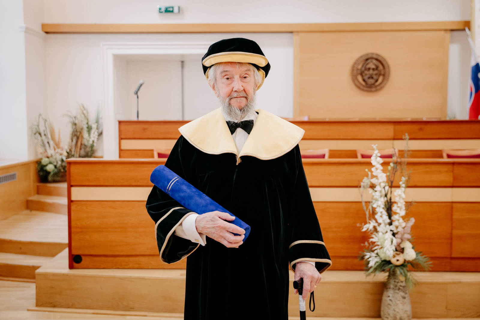 Čestný doktorát udelený prof. Bohumilovi Chmelíkovi
