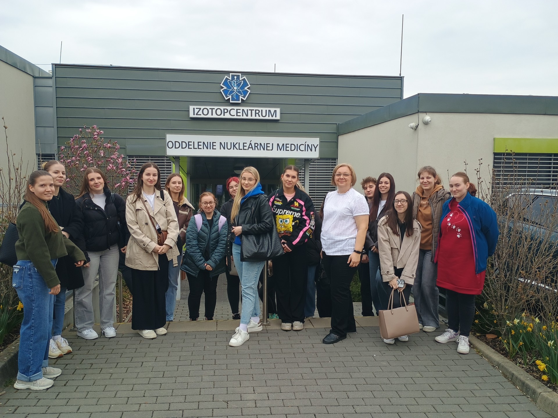 Exkurzia študentov Laboratórnych vyšetrovacích metód v zdravotníctve – Oddelenie nukleárnej medicíny Izopcentrum