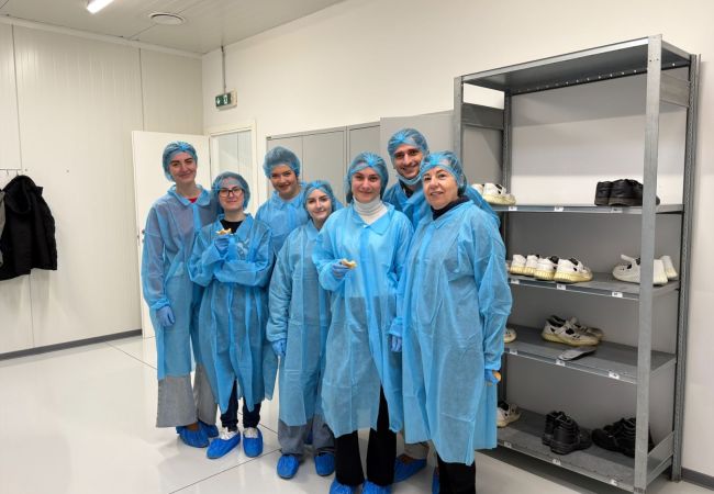 Exkurzia študentov verejného zdravotníctva v potravinárskom podniku