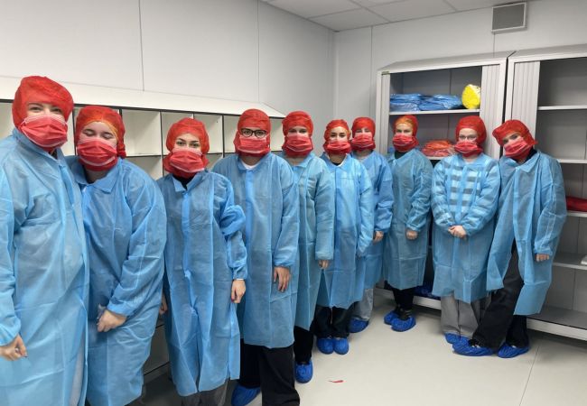 Exkurzia študentov verejného zdravotníctva v potravinárskom podniku