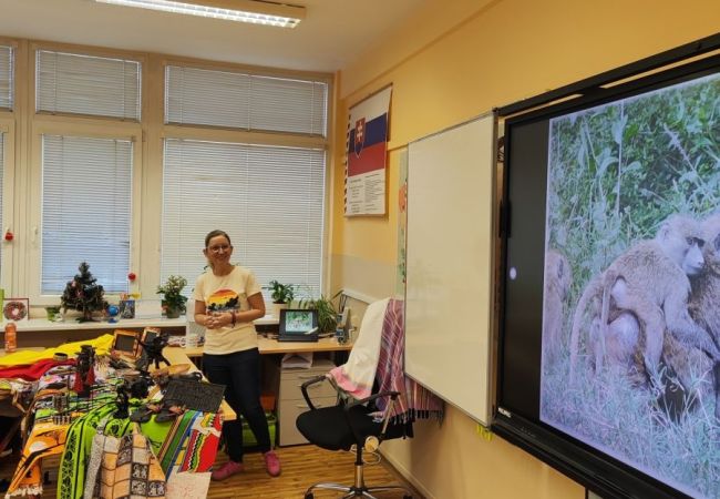 Dr.Zuzana Kráľová pokračuje v prednáškach o Keni na ZŠ Beňovského 1 Bratislava- Dúbravka