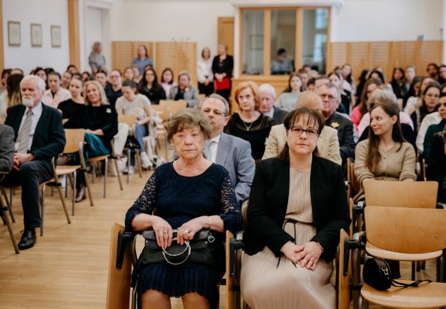 Čestný doktorát udelený prof. Bohumilovi Chmelíkovi