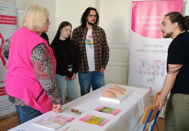 Školenie dobrovoľníkov v  „Projekte vzdelávania študentov na podporu šírenia informácií o význame a dôležitosti prevencie a OnkoKontroly“