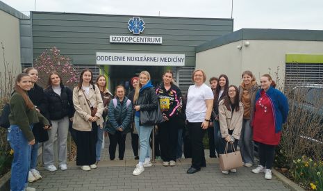 Exkurzia študentov Laboratórnych vyšetrovacích metód v zdravotníctve – Oddelenie nukleárnej medicíny Izopcentrum